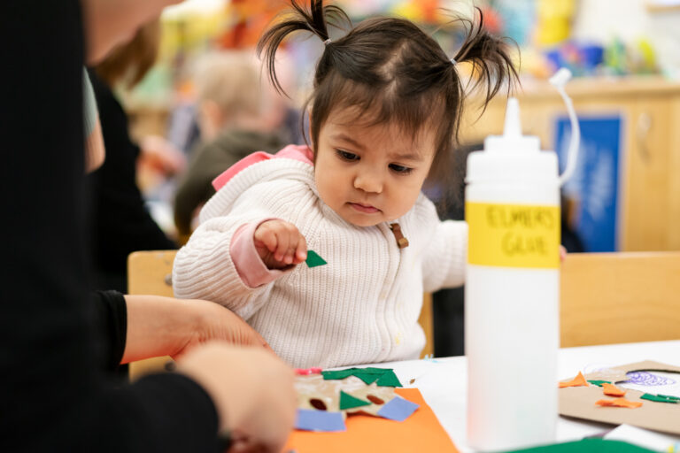 Wave hill Family Art Project Flora and Fauna Mosaics credit Karsten Moran